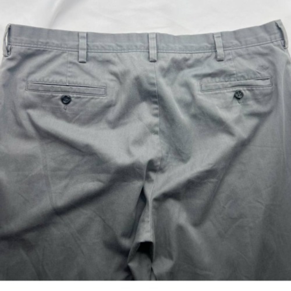 Men's DOCKERS D3 Chino Gray Dress Pants Size 40x32 Preppy Career Work - Picture 5 of 10